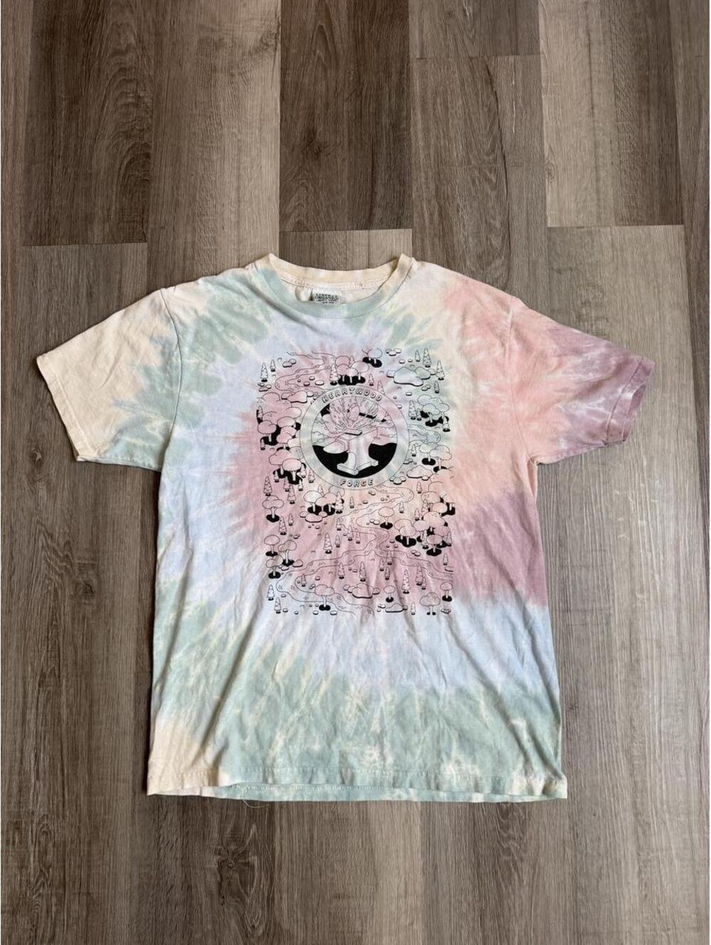 Liberty Organics tie-dye cotton tee Heartwood Forge , size M #tiedye #graphic